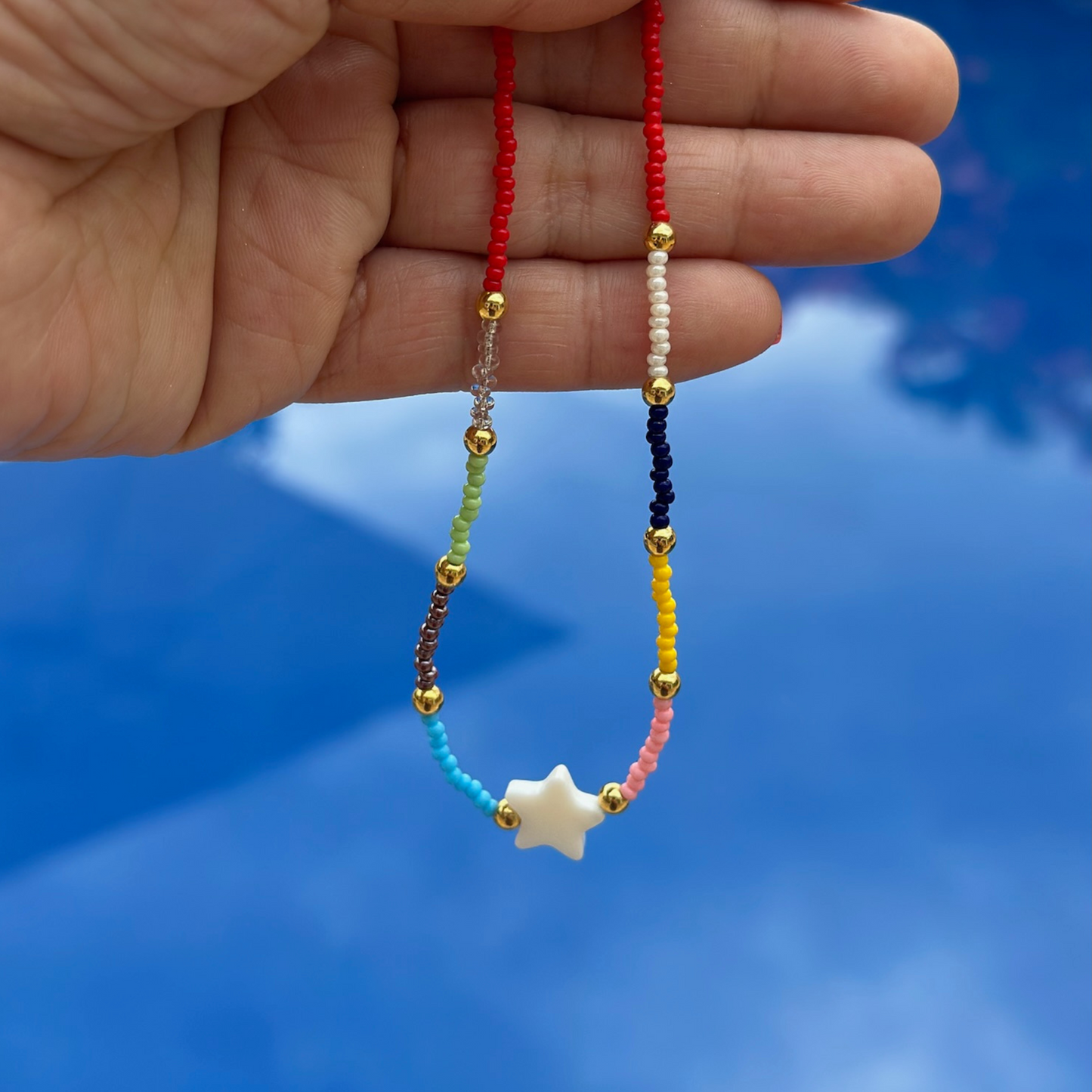 Colorful beads star necklace